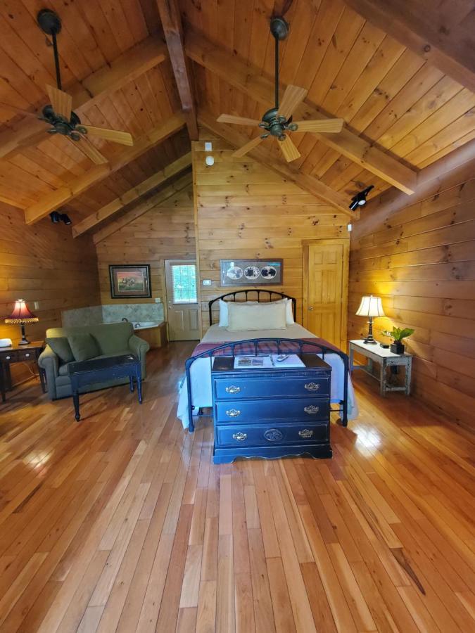 New River Trail Cabins Galax Exterior photo