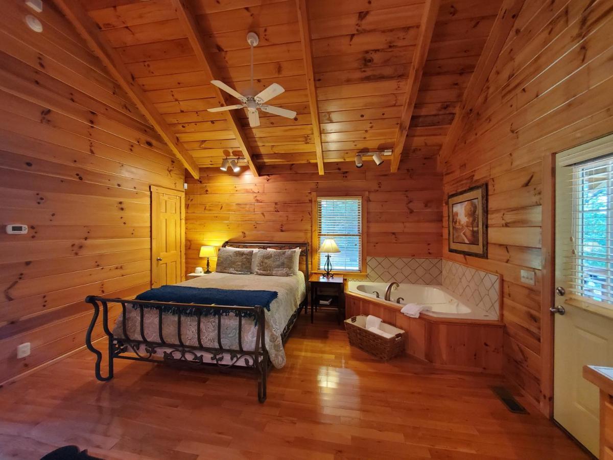 New River Trail Cabins Galax Exterior photo