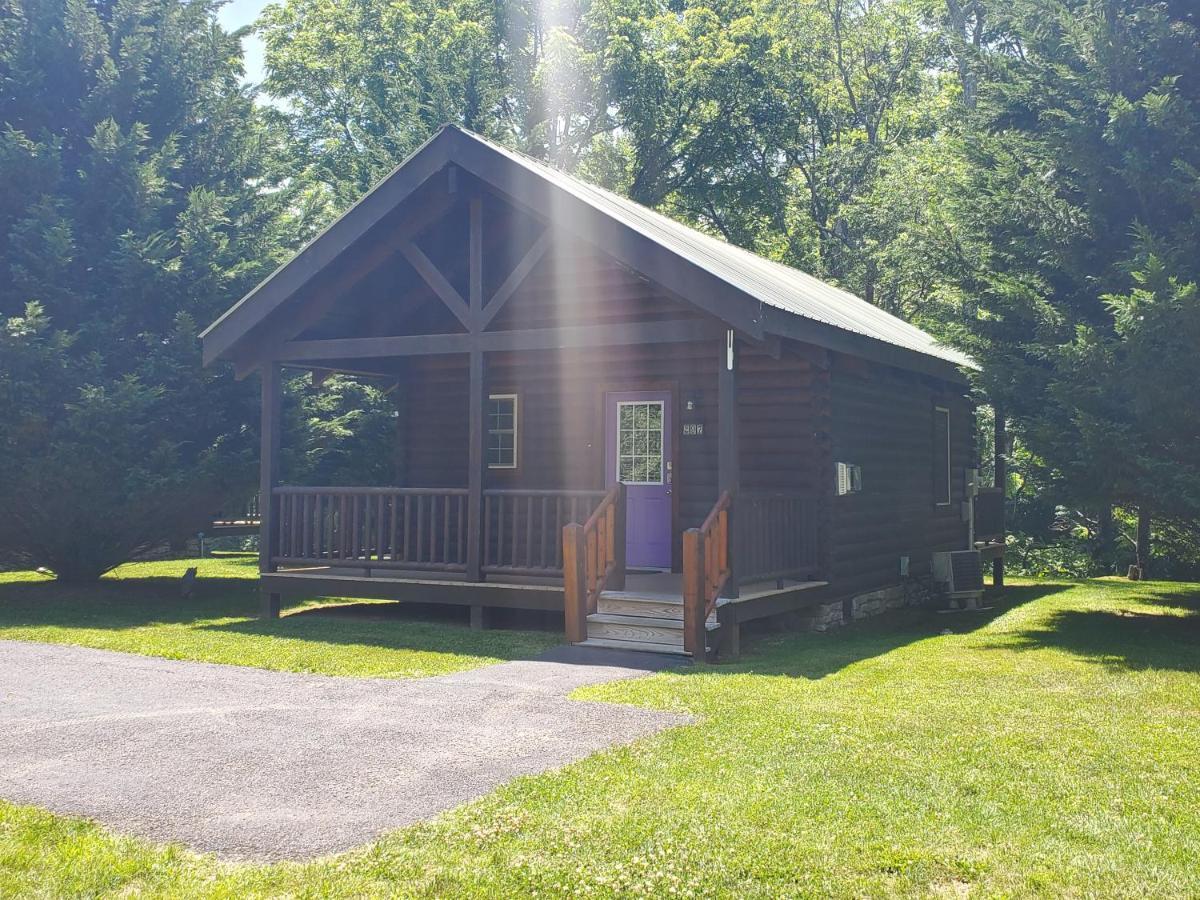 New River Trail Cabins Galax Exterior photo