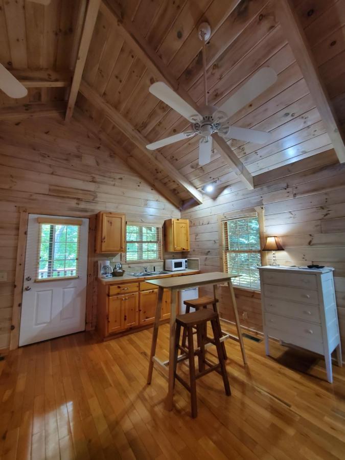 New River Trail Cabins Galax Exterior photo