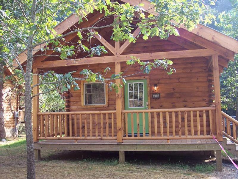 New River Trail Cabins Galax Room photo