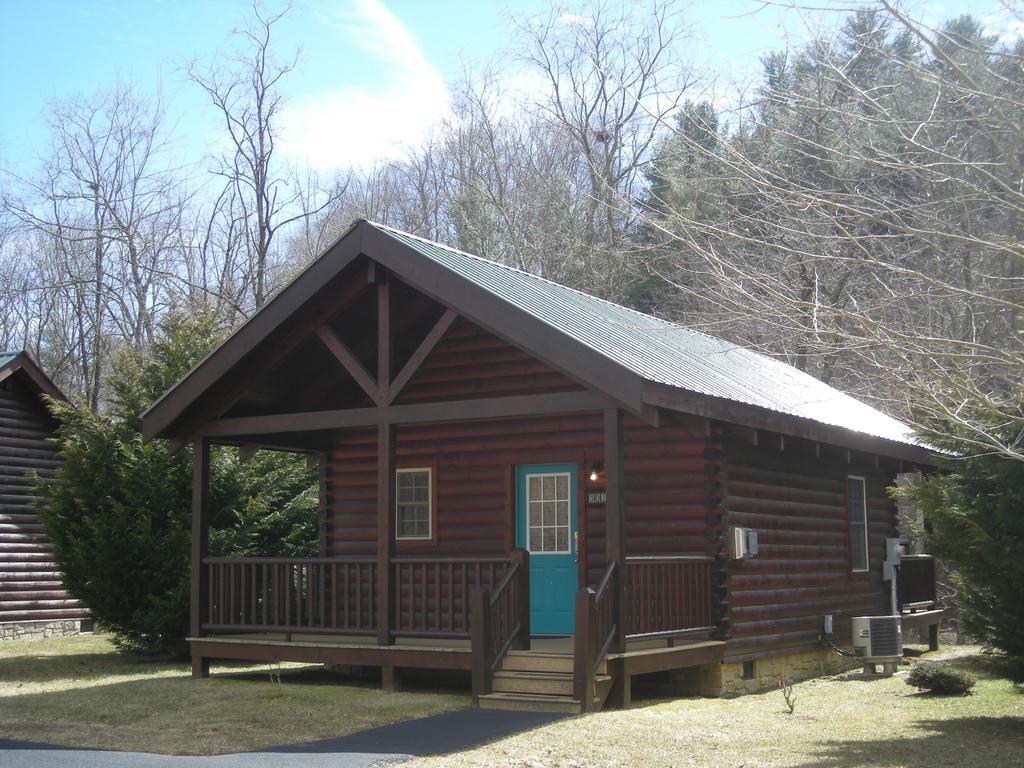 New River Trail Cabins Galax Exterior photo